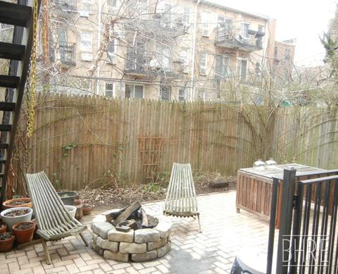 595 Dorgene Ln, Cincinnati, OH 45244 photo 5