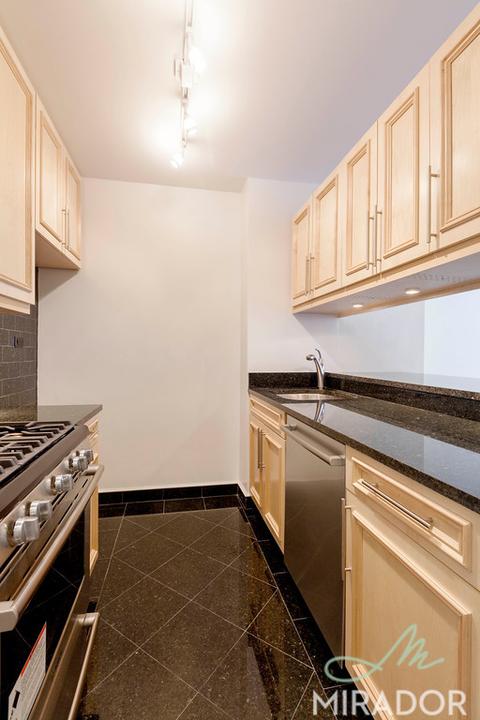 6809 E Fork Rd, Cincinnati, OH 45227 photo 5