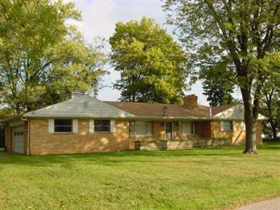 452 Hilltop Dr, Cincinnati, OH 45244 photo 3