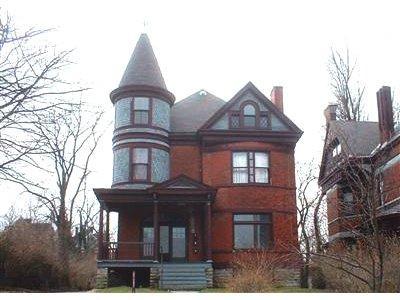 1379 Myrtle Ave, Cincinnati, OH 45206 photo 3