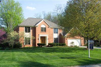 8241 Pinecove Ct, Cincinnati, OH 45249 photo 1
