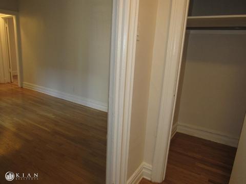 2176 Crane Ave, Cincinnati, OH 45207 photo 8