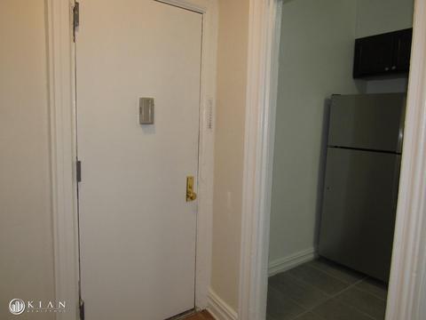 2176 Crane Ave, Cincinnati, OH 45207 photo 20