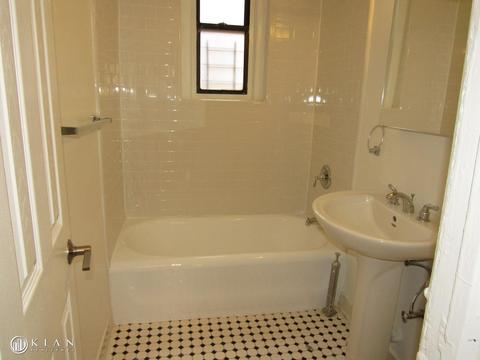 2176 Crane Ave, Cincinnati, OH 45207 photo 7