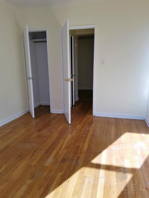 2 Interwood Pl, Cincinnati, OH 45220 photo 9
