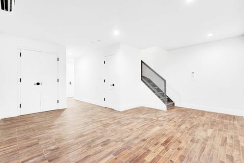 2430 Fairview Ave, Cincinnati, OH 45219 photo 6