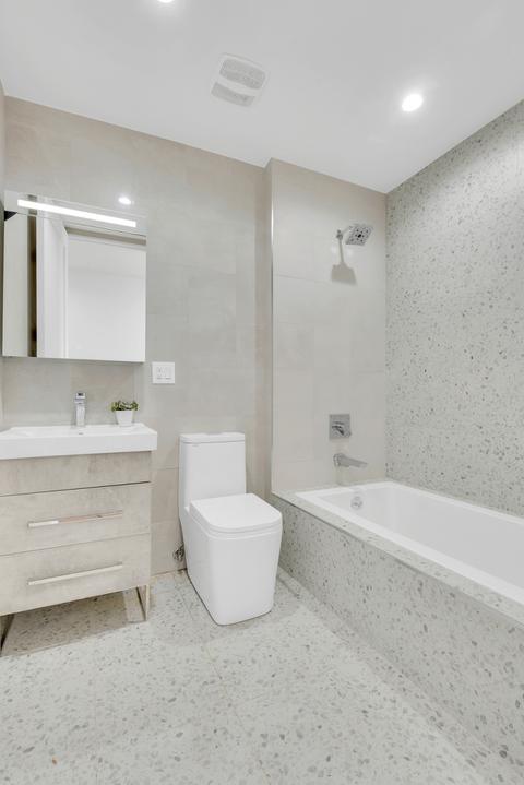 2430 Fairview Ave, Cincinnati, OH 45219 photo 5