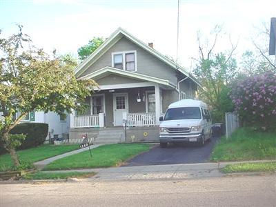 1149 Cedar Ave, Cincinnati, OH 45224 photo 3