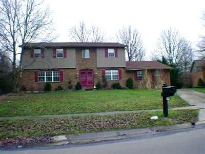 8768 Birchbark Dr, Cincinnati, OH 45249 photo 2