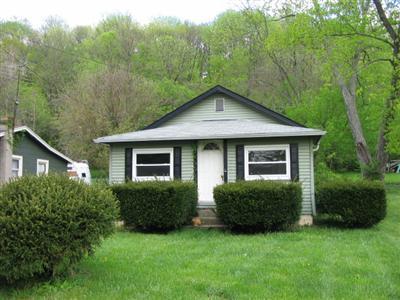 8497 Edgewater Dr, Maineville, OH 45039 photo 1