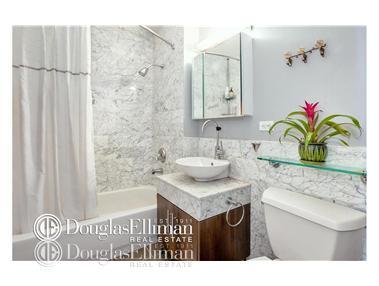 7007 Clovernoll Dr, Cincinnati, OH 45231 photo 6