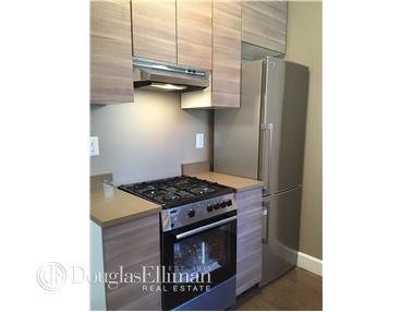 4779 Highridge Ave, Cincinnati, OH 45238 photo 4