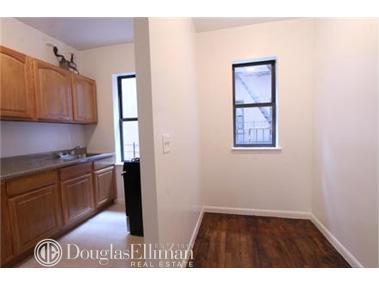 429 Warner St, Cincinnati, OH 45219 photo 5