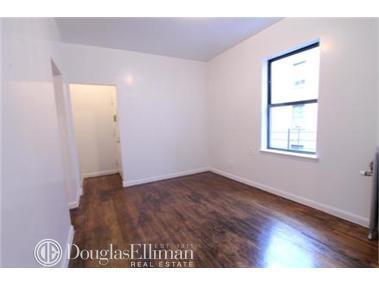 429 Warner St, Cincinnati, OH 45219 photo 1