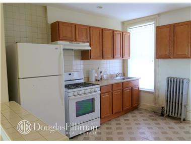 5551 Meryton Pl, Cincinnati, OH 45224 photo 4