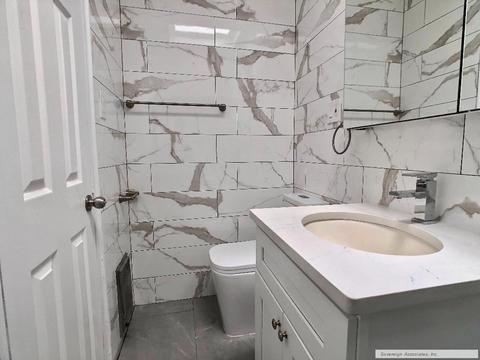 8357 Crosspointe Dr, Cincinnati, OH 45255 photo 17