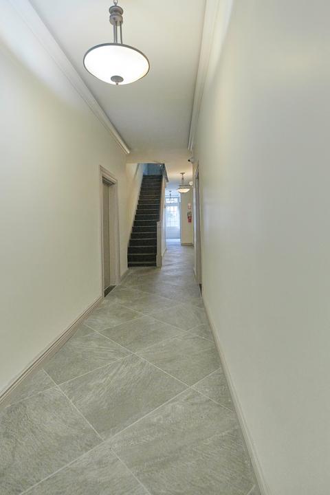 8624 Old Stone Ct, Montgomery, OH 45249 photo 7