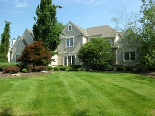 8624 Old Stone Ct, Montgomery, OH 45249 photo 3