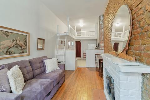 8624 Old Stone Ct, Montgomery, OH 45249 photo 2