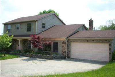 2685 Coshocton Ct, Cincinnati, OH 45233 photo 3