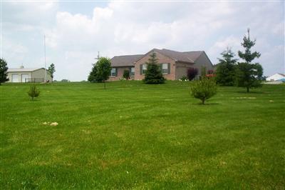 29 Reynolds Rd, Blanchester, OH 45107 photo 2