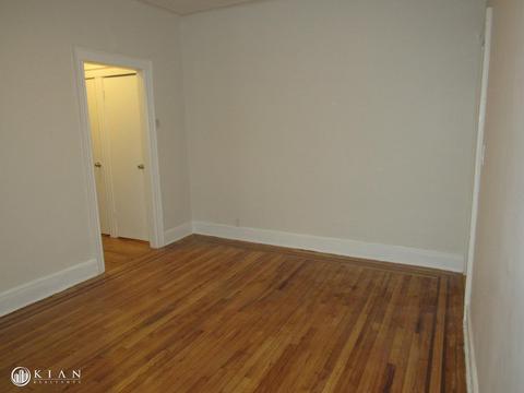 1021 Jonquil Ln, Cincinnati, OH 45231 photo 2