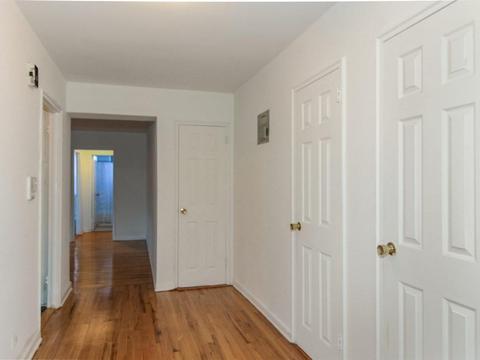 3096 Timberview Dr, Cincinnati, OH 45211 photo 4