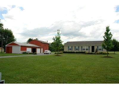 99 Dudley Rd, Blanchester, OH 45107 photo 1