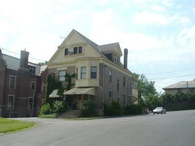 3895 Reading Rd, Cincinnati, OH 45229 photo 2