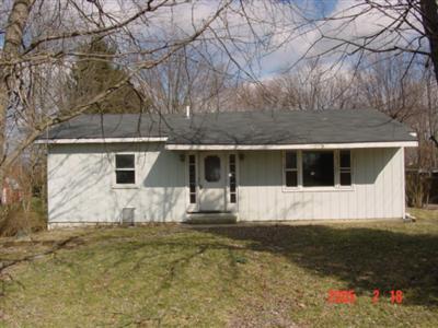 104 Thomas St, Gratis, OH 45330 photo 3