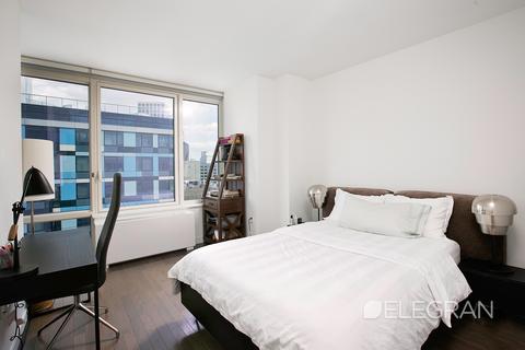 8240 Sandy Ln, Cincinnati, OH 45239 photo 7
