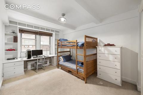 3907 Eileen Dr, Cincinnati, OH 45209 photo 8
