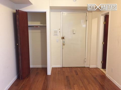 3654 Willowlea Ct #C, Cincinnati, OH 45208 photo 4