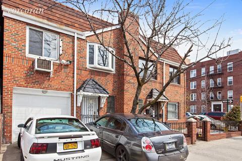 3445 Oak Ln, Cincinnati, OH 45209 photo 1