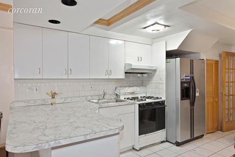 3445 Oak Ln, Cincinnati, OH 45209 photo 9