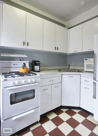 4733 Highridge Ave, Cincinnati, OH 45238 photo 5