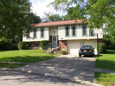 812 Ashcroft Ct, Cincinnati, OH 45240 photo 3
