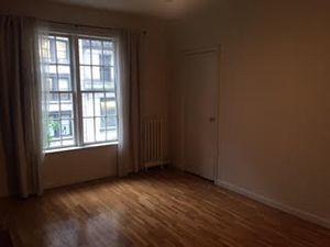 295 Spring St, Batavia, OH 45103 photo 4