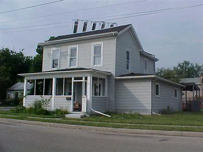 295 Spring St, Batavia, OH 45103 photo 3