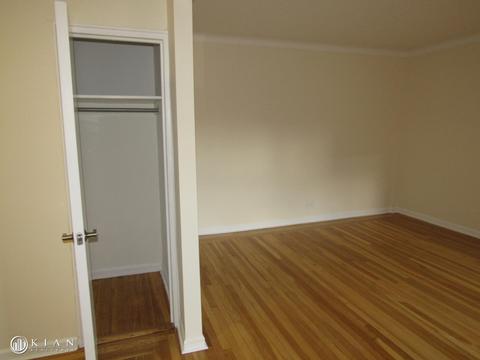 3567 Vine St, Cincinnati, OH 45219 photo 4