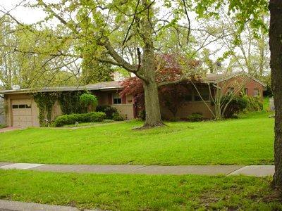 8974 Mockingbird Ln, Cincinnati, OH 45231 photo 2