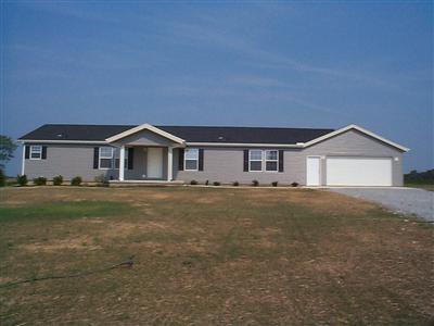 176 Gumley Rd, Blanchester, OH 45107 photo 2