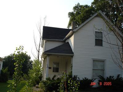 313 Center St, Blanchester, OH 45107 photo 3