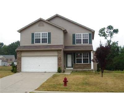 682 Regent Rd, Cincinnati, OH 45245 photo 2