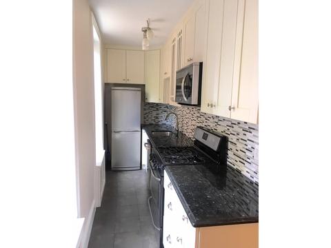5065 Paddock Rd, Cincinnati, OH 45237 photo 5