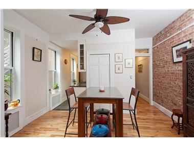 5065 Paddock Rd, Cincinnati, OH 45237 photo 1