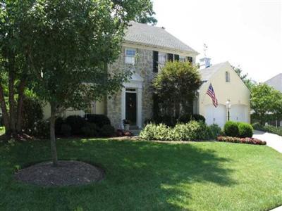 8032 Ashley View Dr, Cincinnati, OH 45227 photo 1