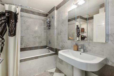 537 Constitution Sq, Cincinnati, OH 45255 photo 6