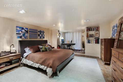 537 Constitution Sq, Cincinnati, OH 45255 photo 4