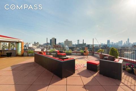 4727 Castle Pl, Cincinnati, OH 45227 photo 8